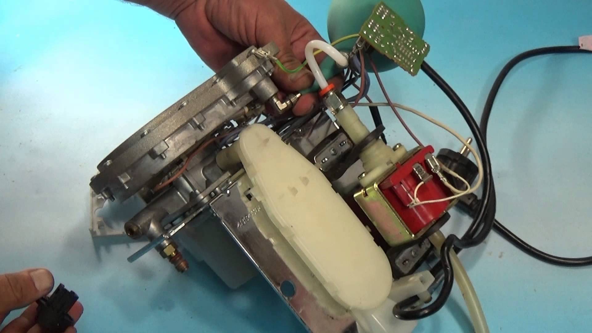 Замена помпы кофемашины